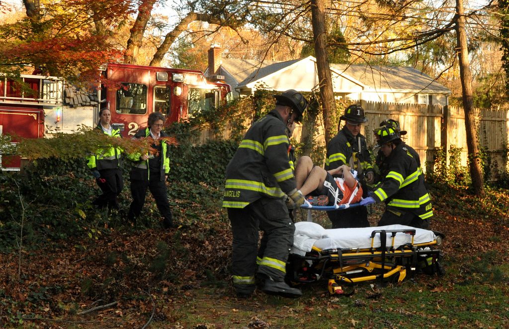 Norwalk Richards Avenue accident 035